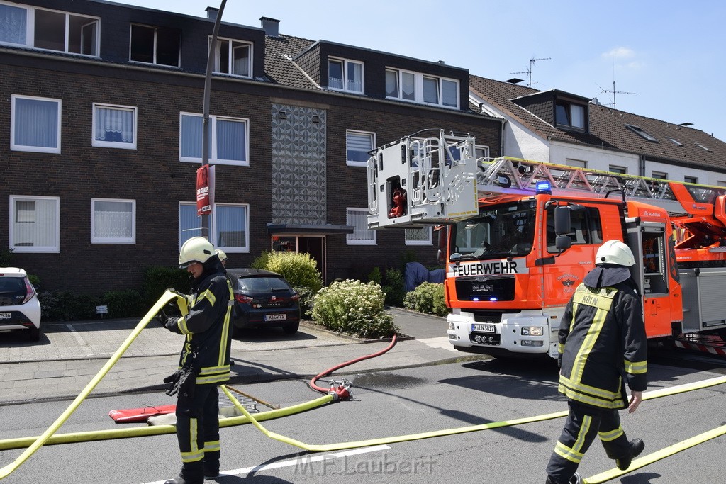 Feuer 1 Koeln Porz Grengel Waldstr P009.JPG - Miklos Laubert